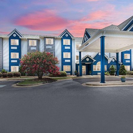 Microtel Inn & Suites Columbus North エクステリア 写真
